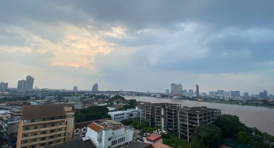 For sale 2 bedrooms condo in Bang Kho Laem, Bangkok