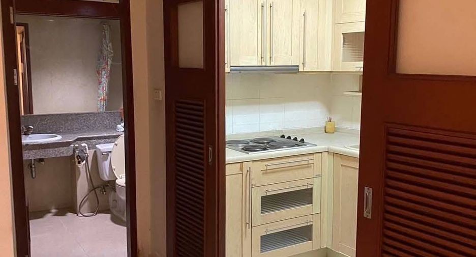 For sale 2 bedrooms condo in Bang Kho Laem, Bangkok