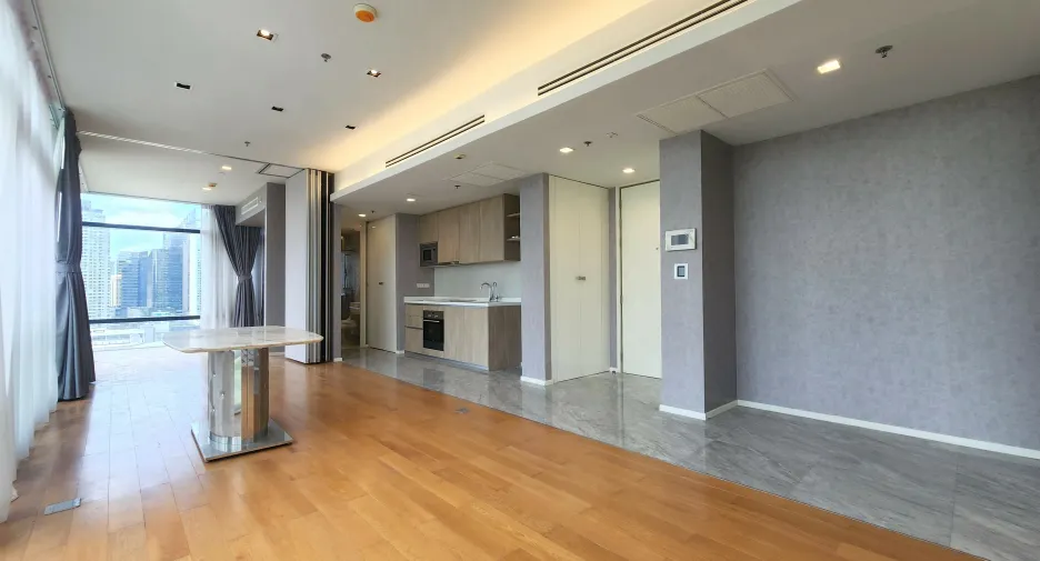 For sale 2 bedrooms condo in Watthana, Bangkok