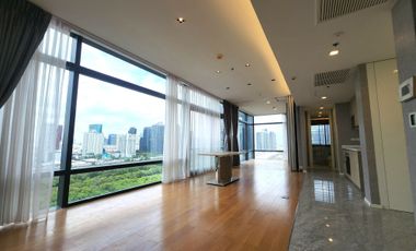 For sale 2 bedrooms condo in Watthana, Bangkok