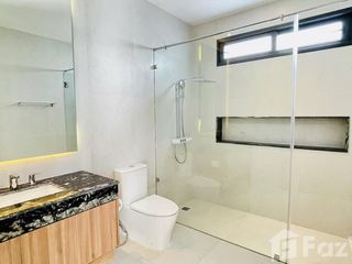 For rent 5 bedrooms villa in Thalang, Phuket
