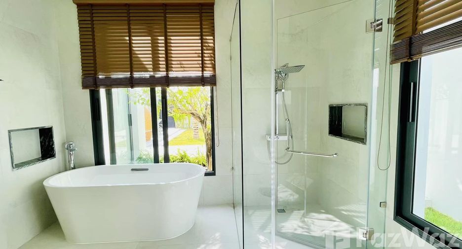 For rent 5 bedrooms villa in Thalang, Phuket