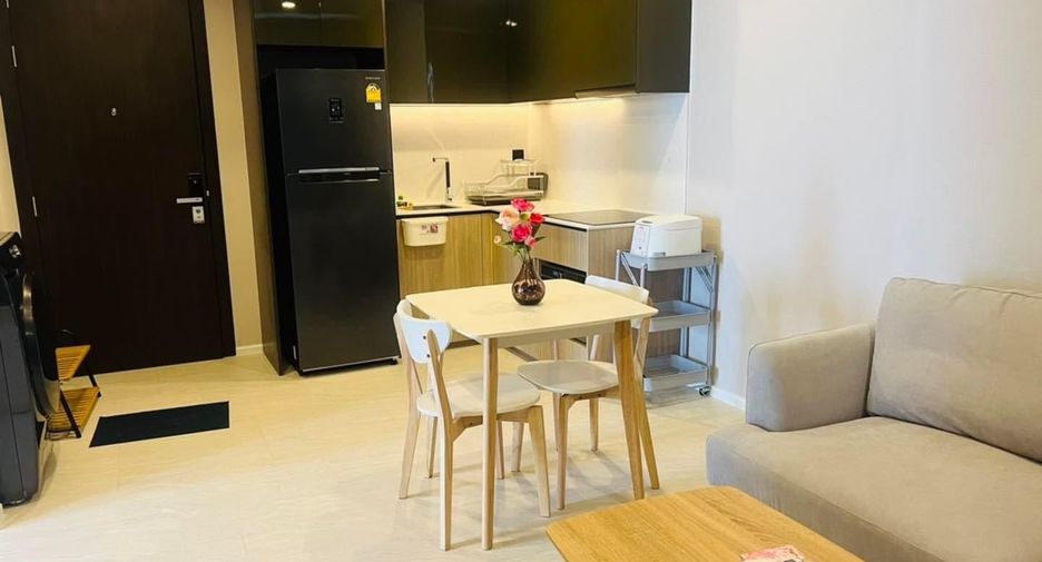 For sale 2 bedrooms condo in Pathum Wan, Bangkok