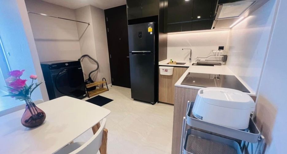 For sale 2 bedrooms condo in Pathum Wan, Bangkok