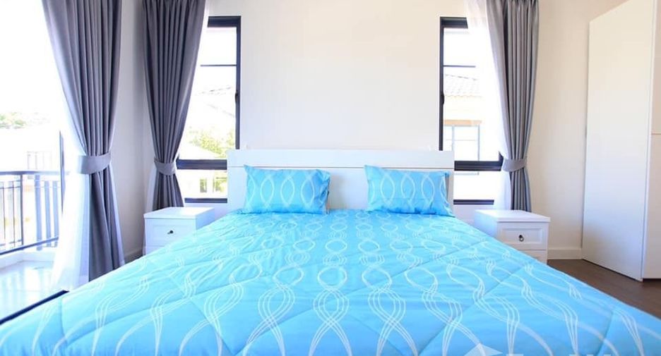 For rent 3 bedrooms house in Mueang Phuket, Phuket