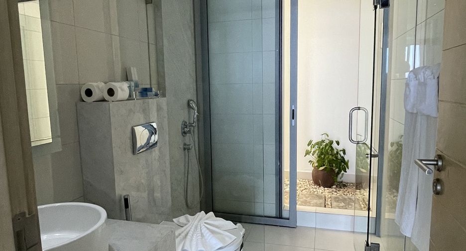 For rent 3 bedrooms condo in Mueang Phuket, Phuket