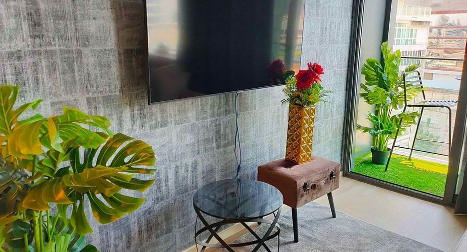 For sale 1 bed condo in Bang Rak, Bangkok