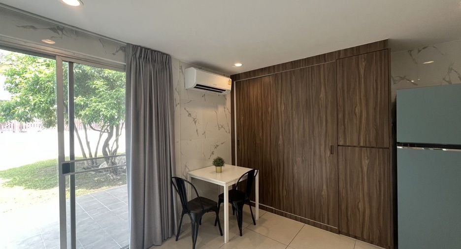 For sale 3 bedrooms house in Mueang Pathum Thani, Pathum Thani