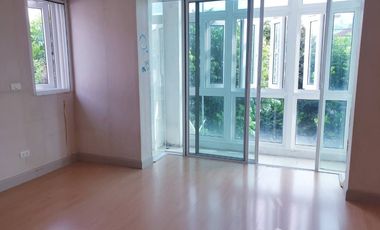 Casa en venta de 4 habitaciones en Mueang Nonthaburi, Nonthaburi