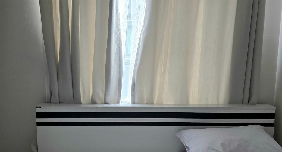 Casa adosada en alquiler de 3 habitaciones en Bang Kruai, Nonthaburi