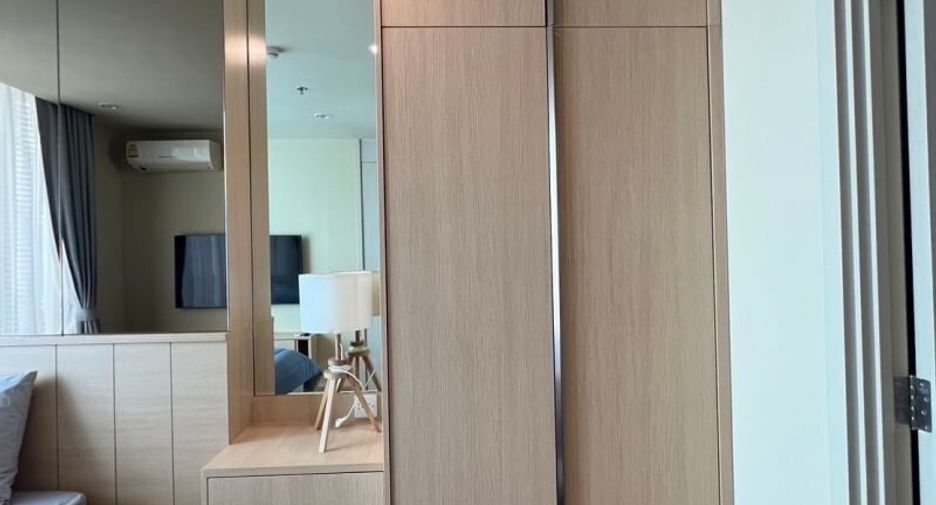 For sale and for rent 2 bedrooms condo in Watthana, Bangkok
