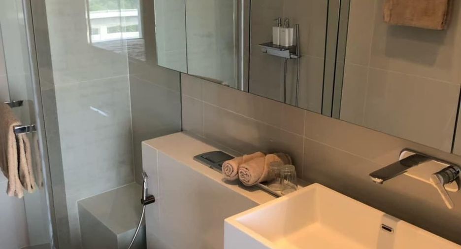 Condo en venta y en alquiler de 2 habitaciones en Khlong Toei, Bangkok