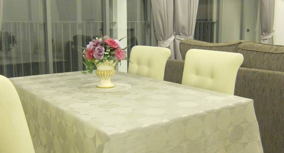 Wohnung zum Kauf und zur Miete mit 2 Zimmer in Phra Khanong, Bangkok