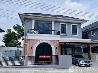Casa en alquiler de 4 habitaciones en Mueang Phuket, Phuket