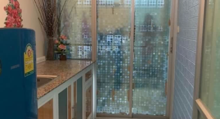For sale 1 bed condo in Bang Khen, Bangkok