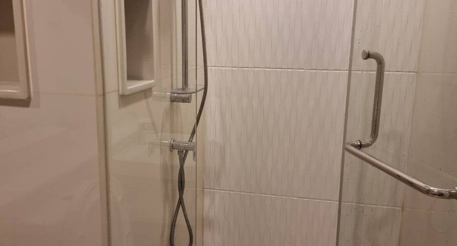 For sale and for rent studio condo in Huai Khwang, Bangkok