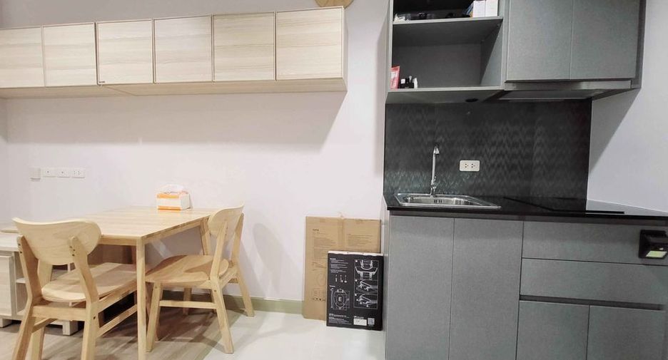 For sale studio condo in Bang Phlat, Bangkok