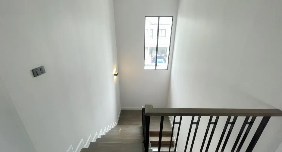For sale and for rent 4 bedrooms house in Bang Kruai, Nonthaburi