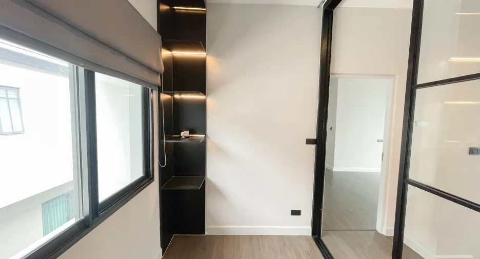 For sale and for rent 4 bedrooms house in Bang Kruai, Nonthaburi