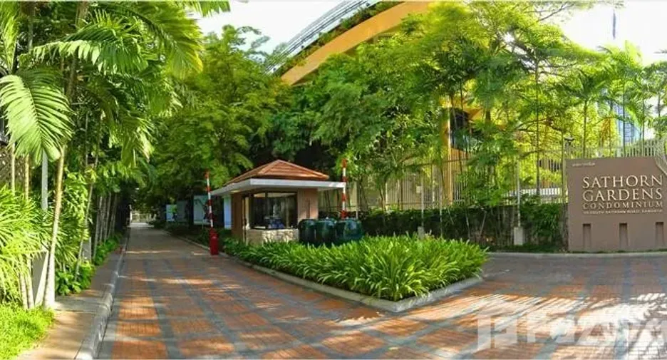 For sale 1 Beds condo in Sathon, Bangkok
