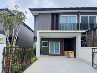 Reihenhaus zur Miete mit 2 Zimmer in Mueang Phuket, Phuket