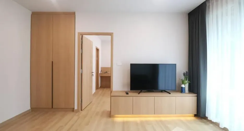 For sale 1 bed condo in Mueang Samut Prakan, Samut Prakan