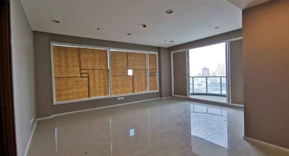 For sale and for rent 2 bedrooms condo in Bang Kho Laem, Bangkok