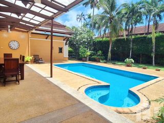 For rent 4 bedrooms villa in Mueang Phuket, Phuket