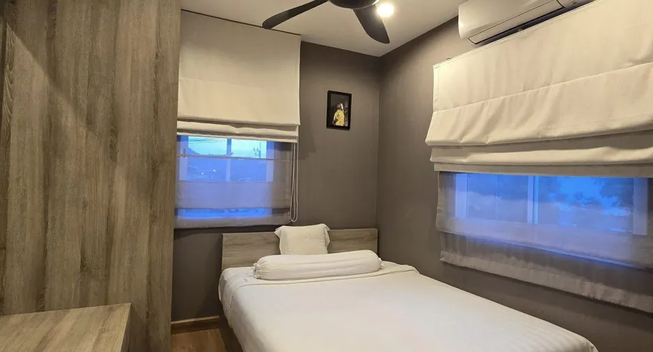 À louer 3 chambres maison à Mueang Phuket, Phuket