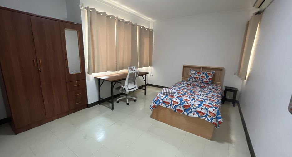 For rent 2 bedrooms apartment in Mueang Phuket, Phuket