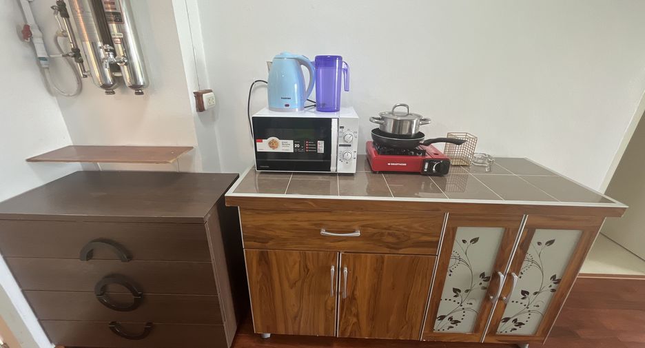 For rent 2 bedrooms apartment in Mueang Phuket, Phuket
