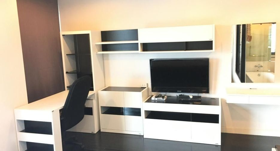 For sale 1 bed condo in Kathu, Phuket
