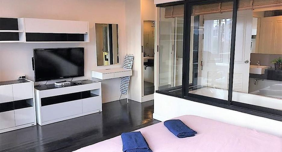 For sale 1 bed condo in Kathu, Phuket