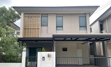 For rent 4 bedrooms house in Mueang Nonthaburi, Nonthaburi