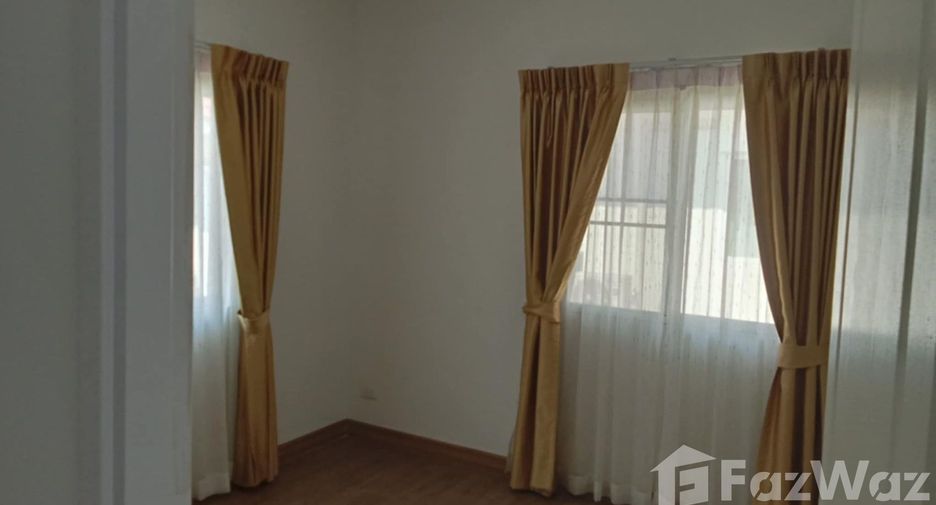 Haus zur Miete mit 3 Zimmer in Lam Luk Ka, Pathum Thani