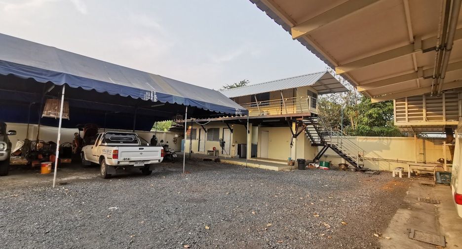 For sale そして for rent office in Khan Na Yao, Bangkok
