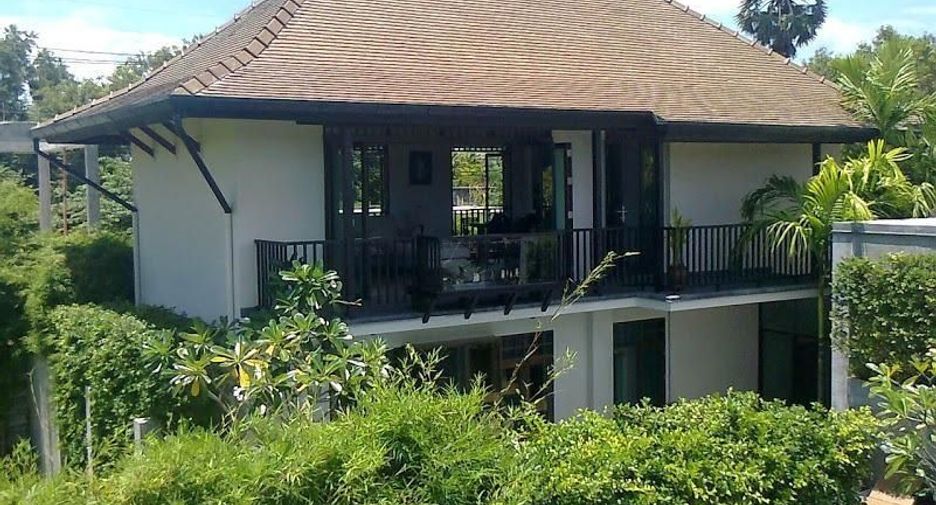 For rent 3 bedrooms villa in Thalang, Phuket