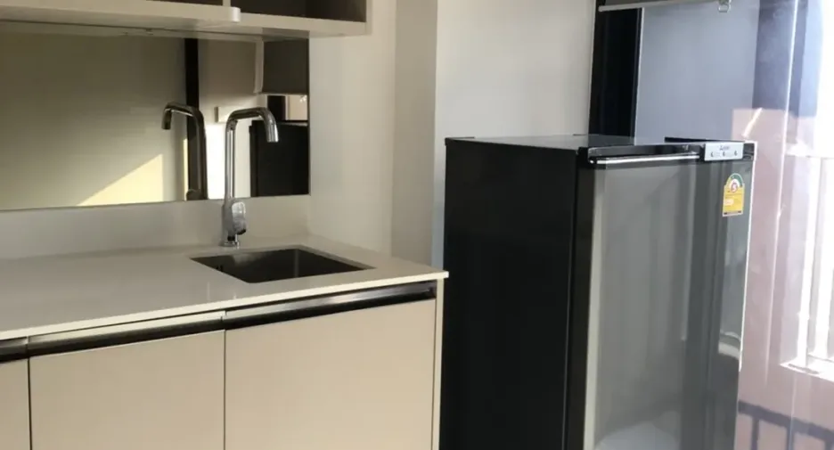 À vendre studio condo à Khlong Toei, Bangkok