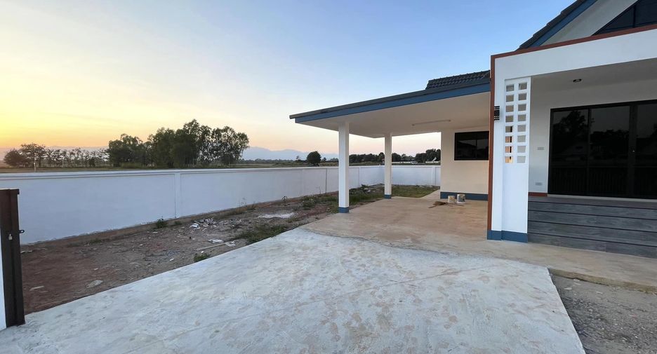 For sale 3 bedrooms house in Mueang Phayao, Phayao