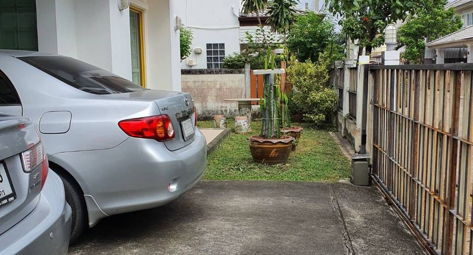 For sale 3 bedrooms house in Pak Kret, Nonthaburi
