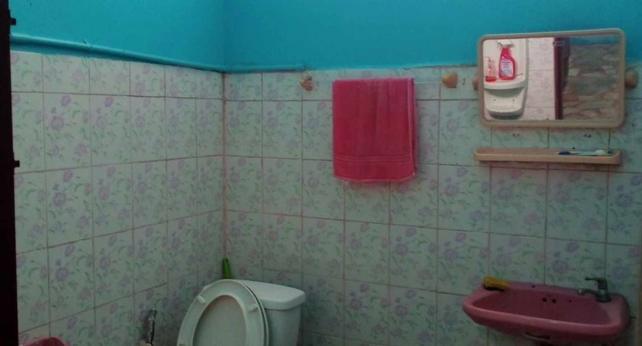 For sale 4 bedrooms house in Mueang Sukhothai, Sukhothai