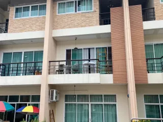 For sale 2 bedrooms townhouse in Mueang Phuket, Phuket