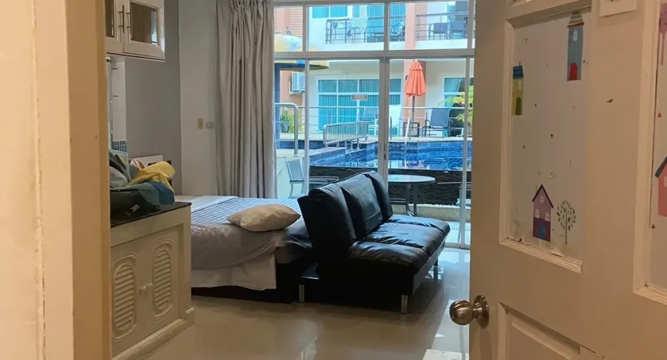 出售 2 卧室 联排别墅 在 Phuket Town, 普吉