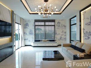 Casa en venta de 5 habitaciones en Lat Krabang, Bangkok