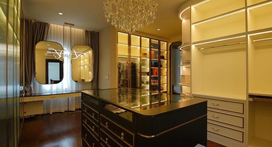 Haus zum Kauf mit 5 Zimmer in Lat Krabang, Bangkok