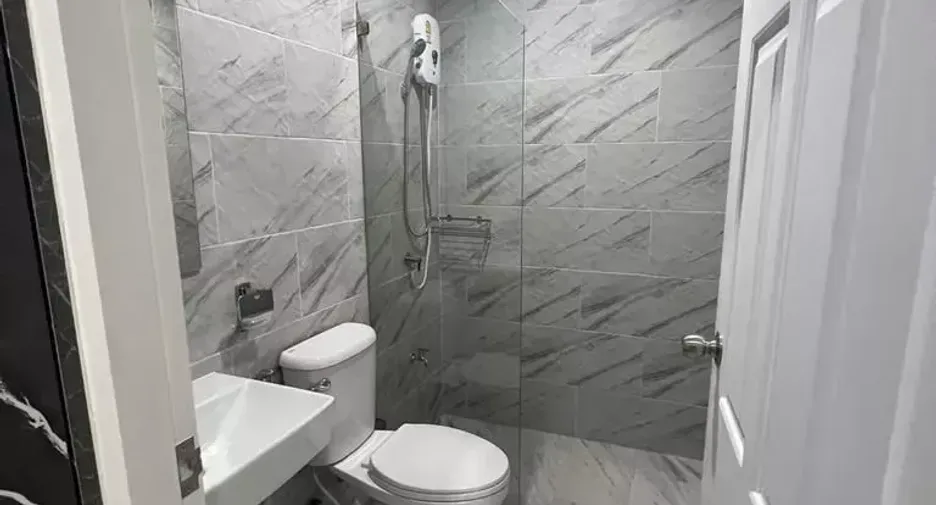For rent 2 bedrooms townhouse in Mueang Phuket, Phuket