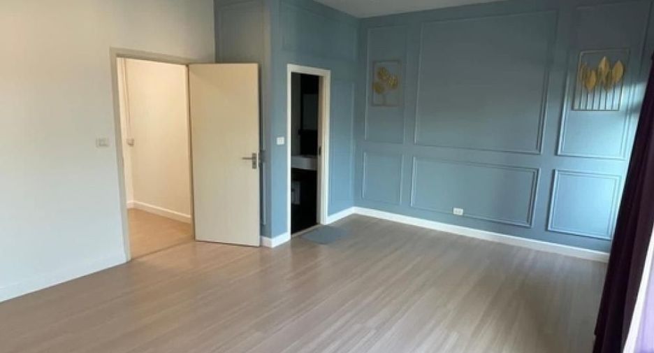 For sale そして for rent 4 ベッドルーム townhouse in Bang Phli, Samut Prakan