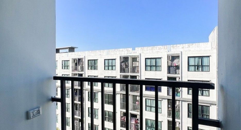 For sale 1 bed condo in Wang Thonglang, Bangkok