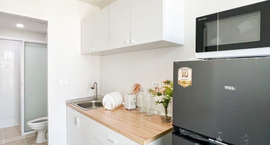 For sale 1 bed condo in Wang Thonglang, Bangkok