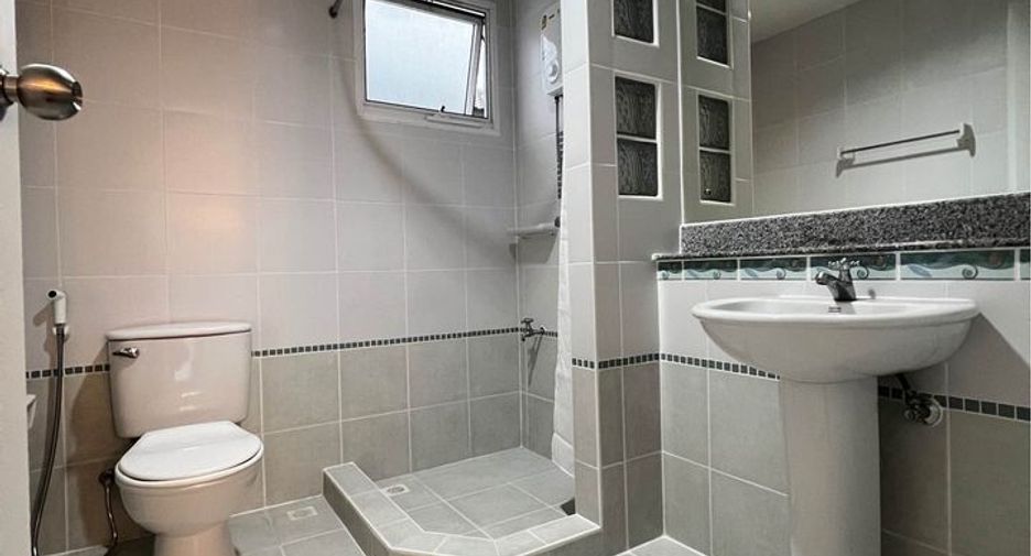 For rent 3 bedrooms house in Mueang Phuket, Phuket